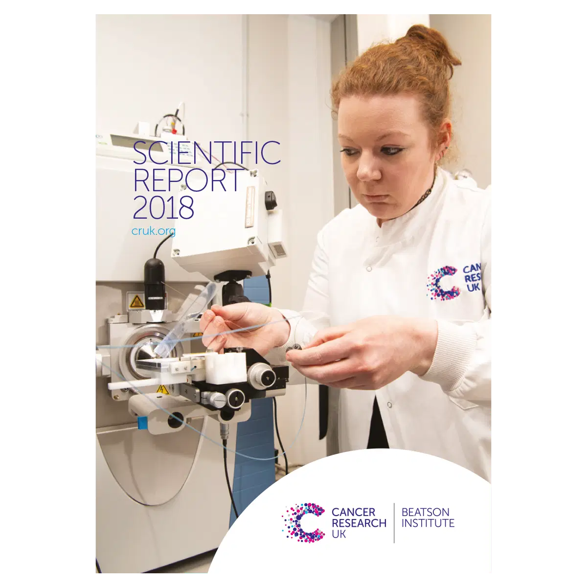 A female scientist in a white Cancer Research UK lab coat operates laboratory equipment. The text reads Scientific Report 2018. Cancer Research UK and Beatson Institute logos are at the bottom.